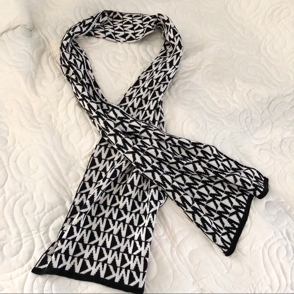 Michael Kors Scarf